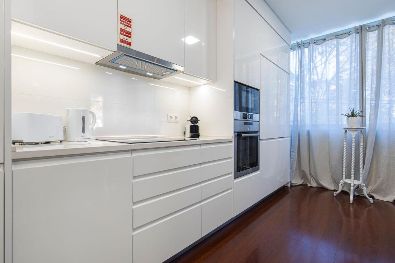 Touch Of Class 2Bdr Apartment By Lovelystay Кашкайш Экстерьер фото