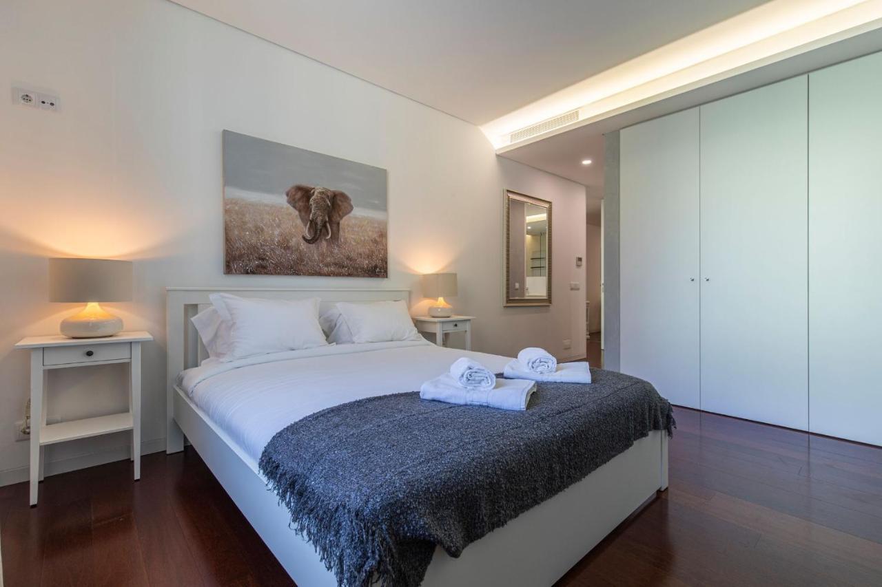 Touch Of Class 2Bdr Apartment By Lovelystay Кашкайш Экстерьер фото